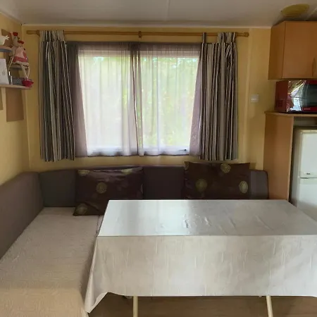 Domaine De Labelo Bed & Breakfast 3*